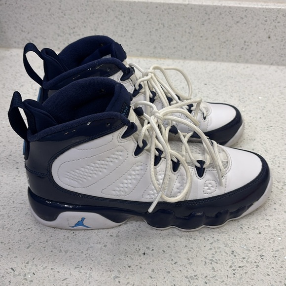 Jordan 9 - Picture 3 of 5